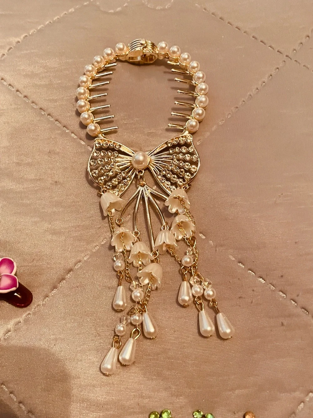 Pearl Floral Hair Comb Set - White and Pink Decorative Hair Accessories
